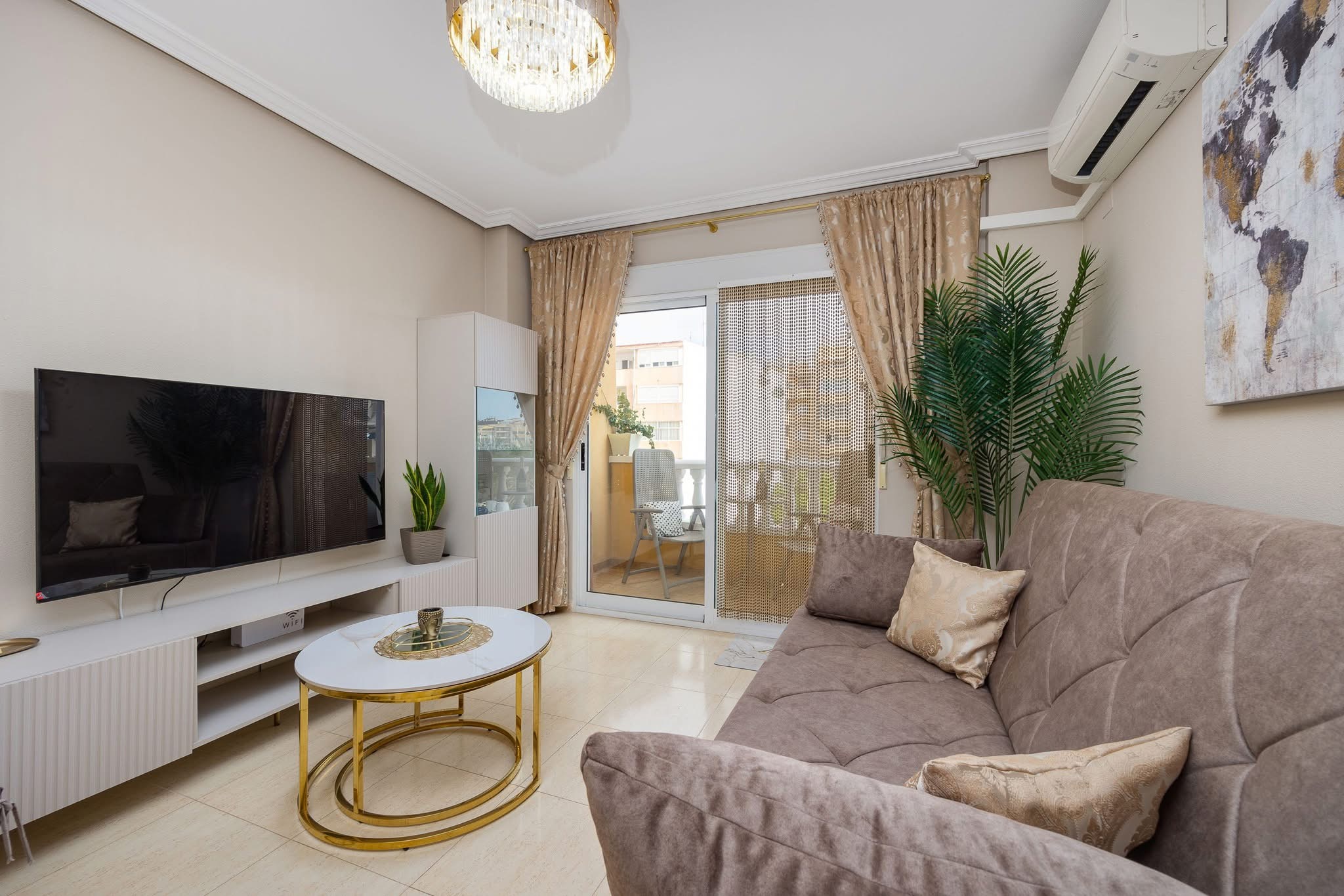 C.de Pedro Lorca 160, Torrevieja