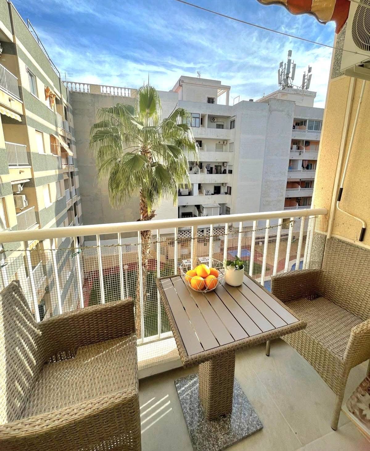 C.los Gases 20, Torrevieja