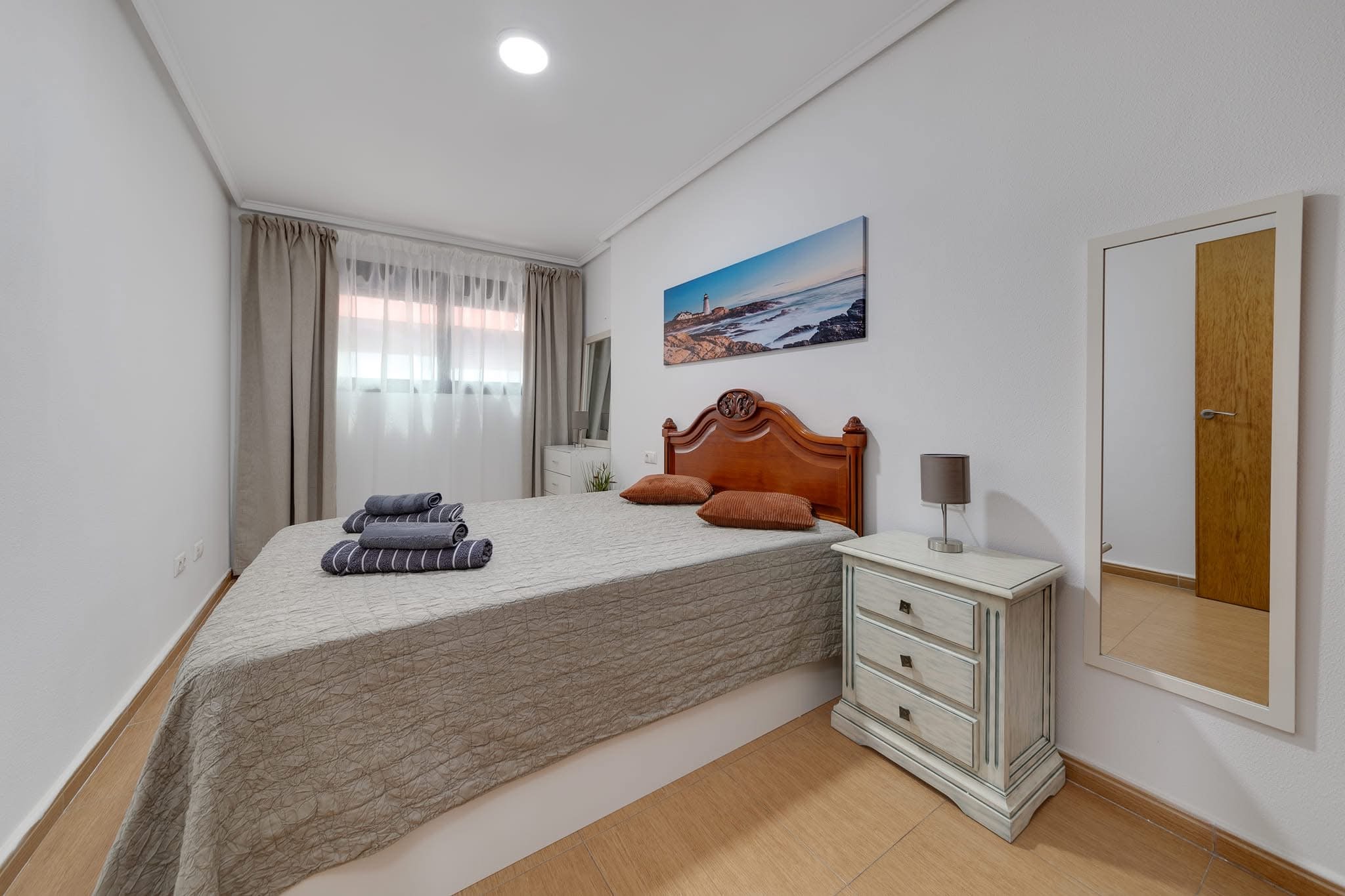 C. Finlandia 9, Torrevieja