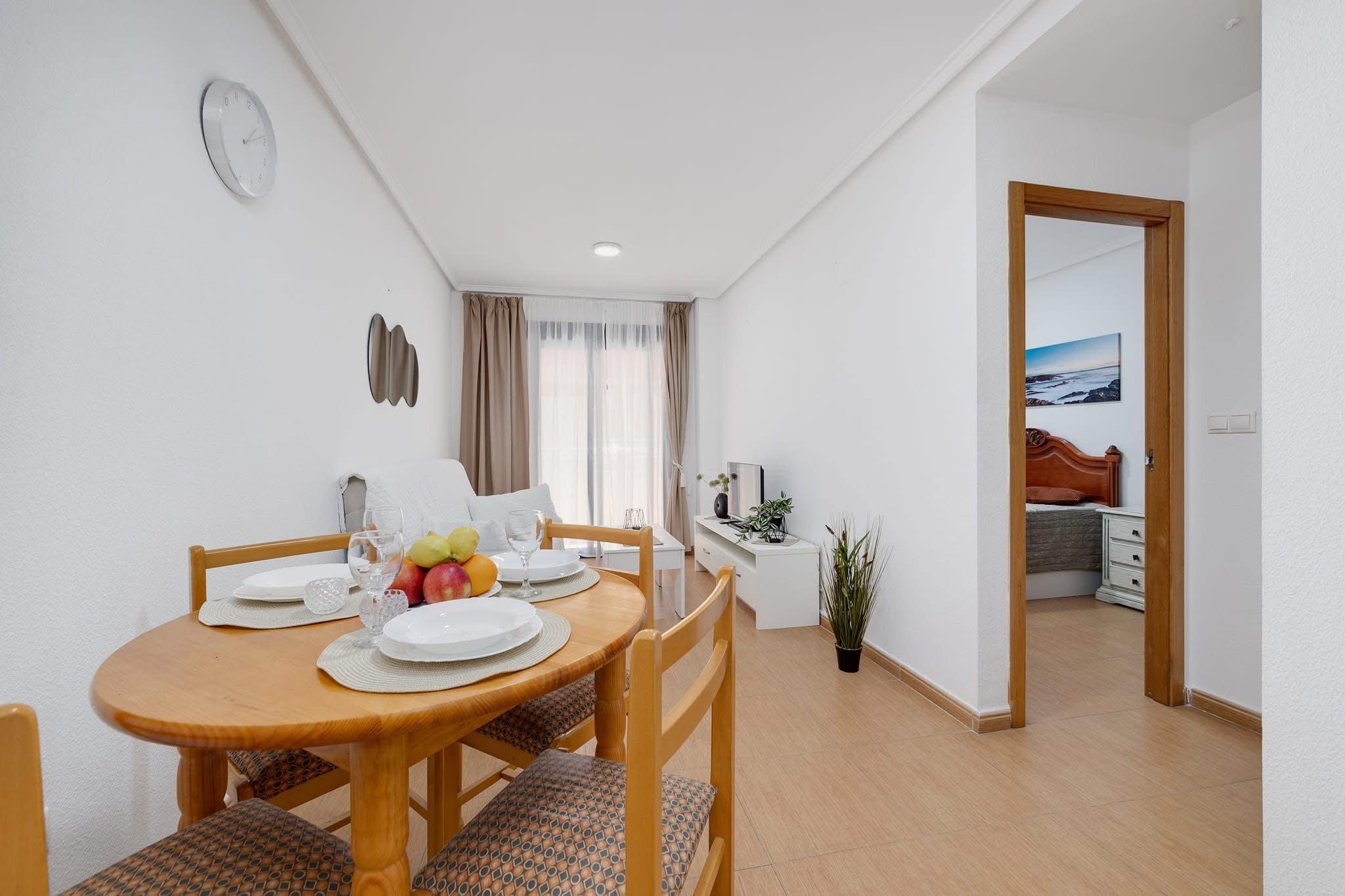 C. Finlandia 9, Torrevieja