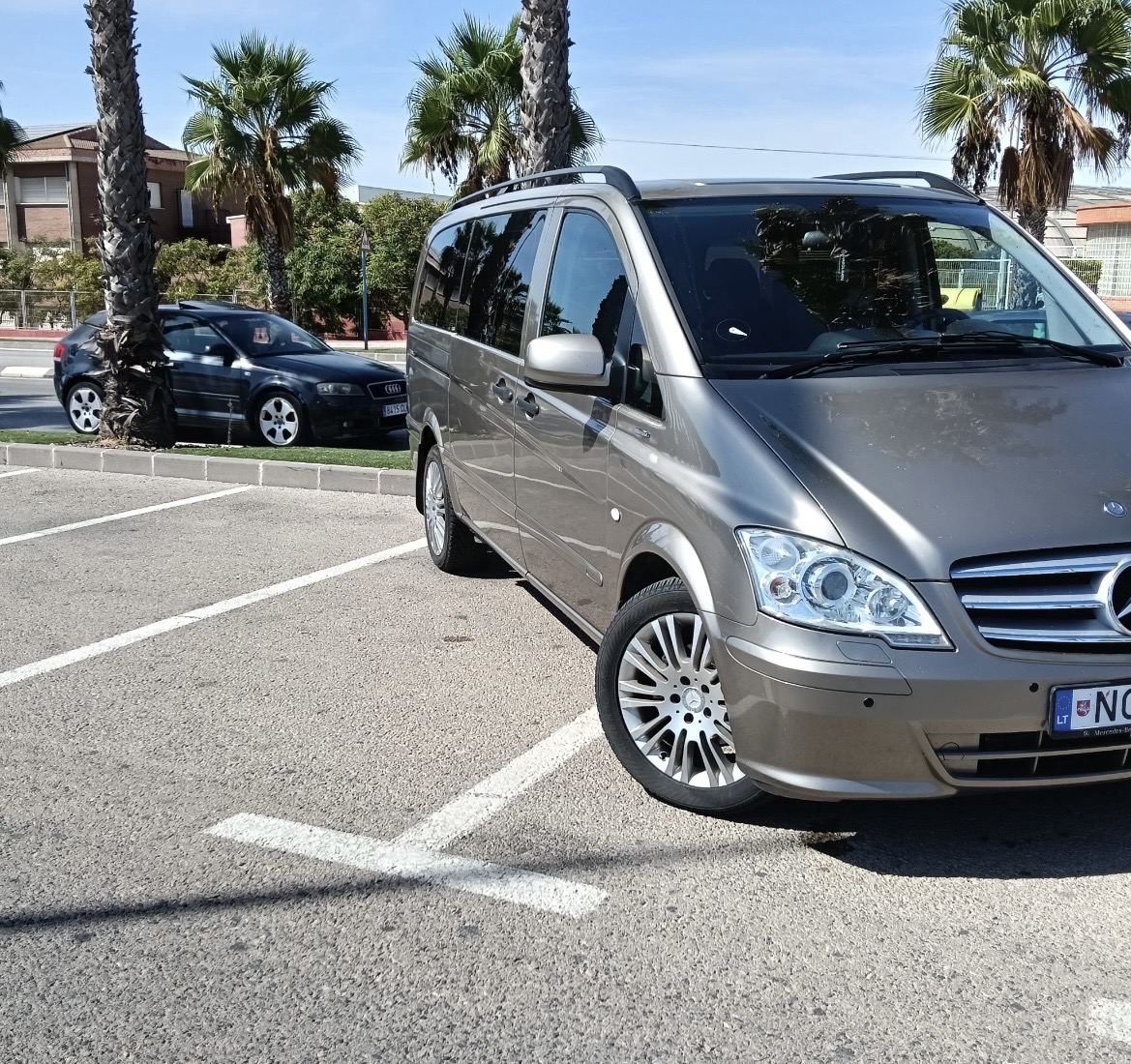 Mercedes-Benz Vito-IMG_5427.jpeg