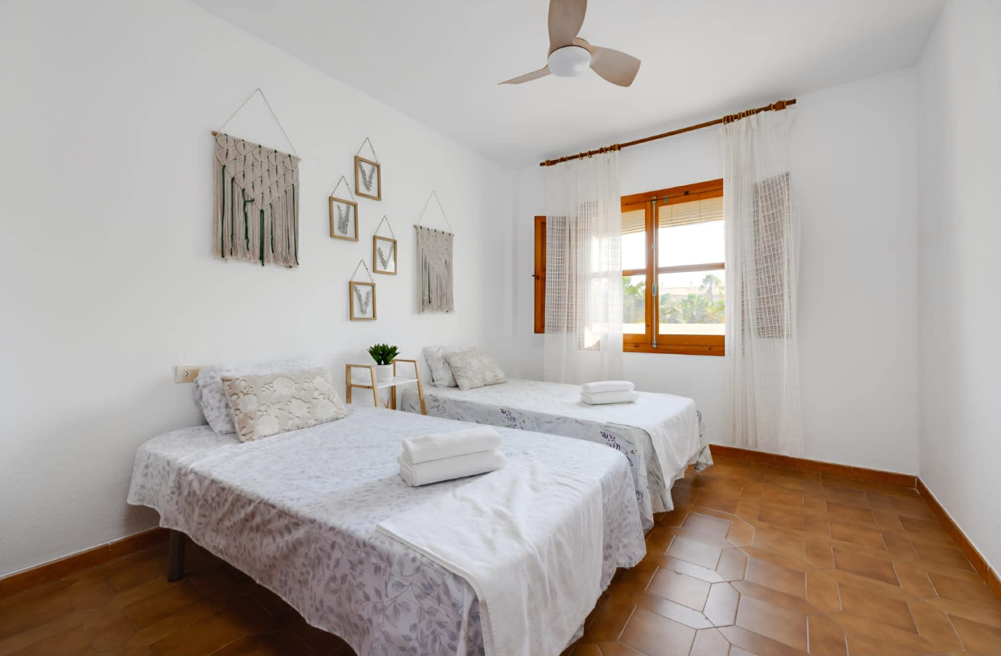 Rent Apartments with 1 bedroom at C.Isla Menorca 5,Dehesa de Campoamor